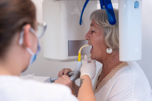 Best Emergency Treatment for Dental Infections or Abscesses in Hodgkins, IL